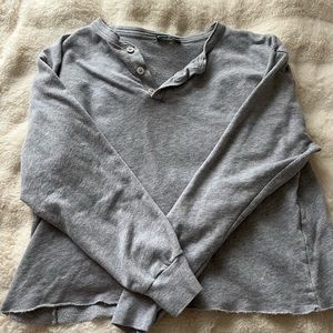 BRANDY MELVILLE SWEATSHIRT